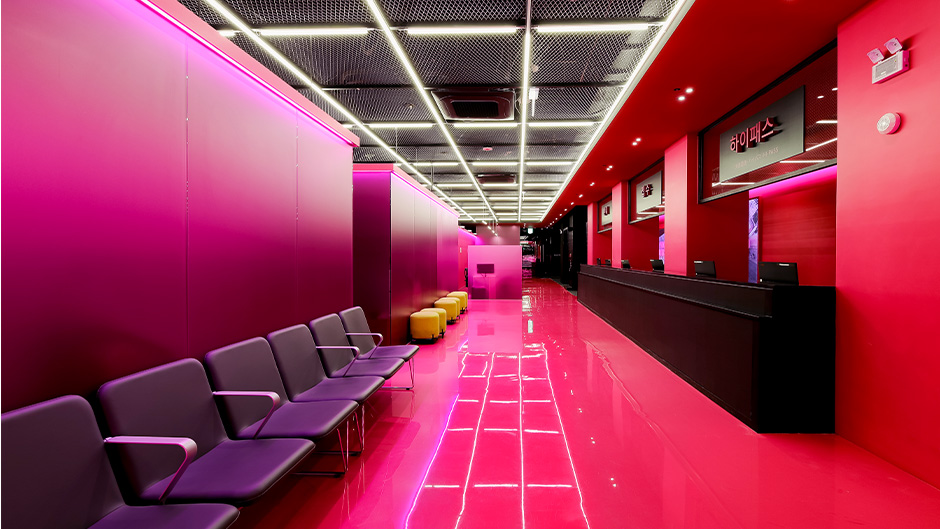 강남 스탠다드점